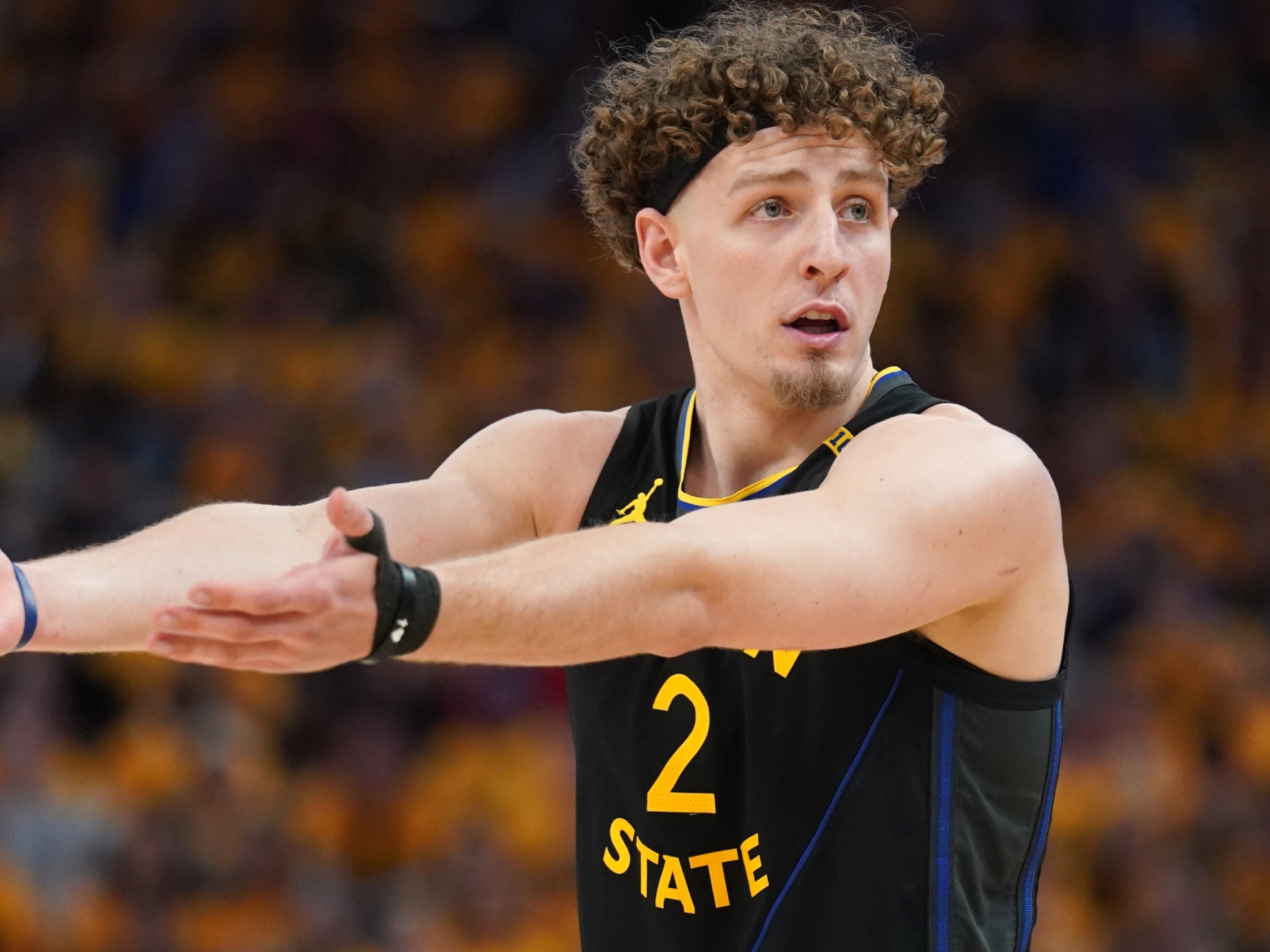 包含明尼苏达森林狼状态回暖备战NBA总决赛芝加哥公牛冲刺阶段状态回暖，今夜犹他爵士手感冰凉瞬间刷屏的词条