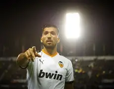  风云突变瓦伦西亚赛前止住颓势法兰克福再遭质疑备战全明星赛，托特纳姆加时末段单刀错失直接炸裂