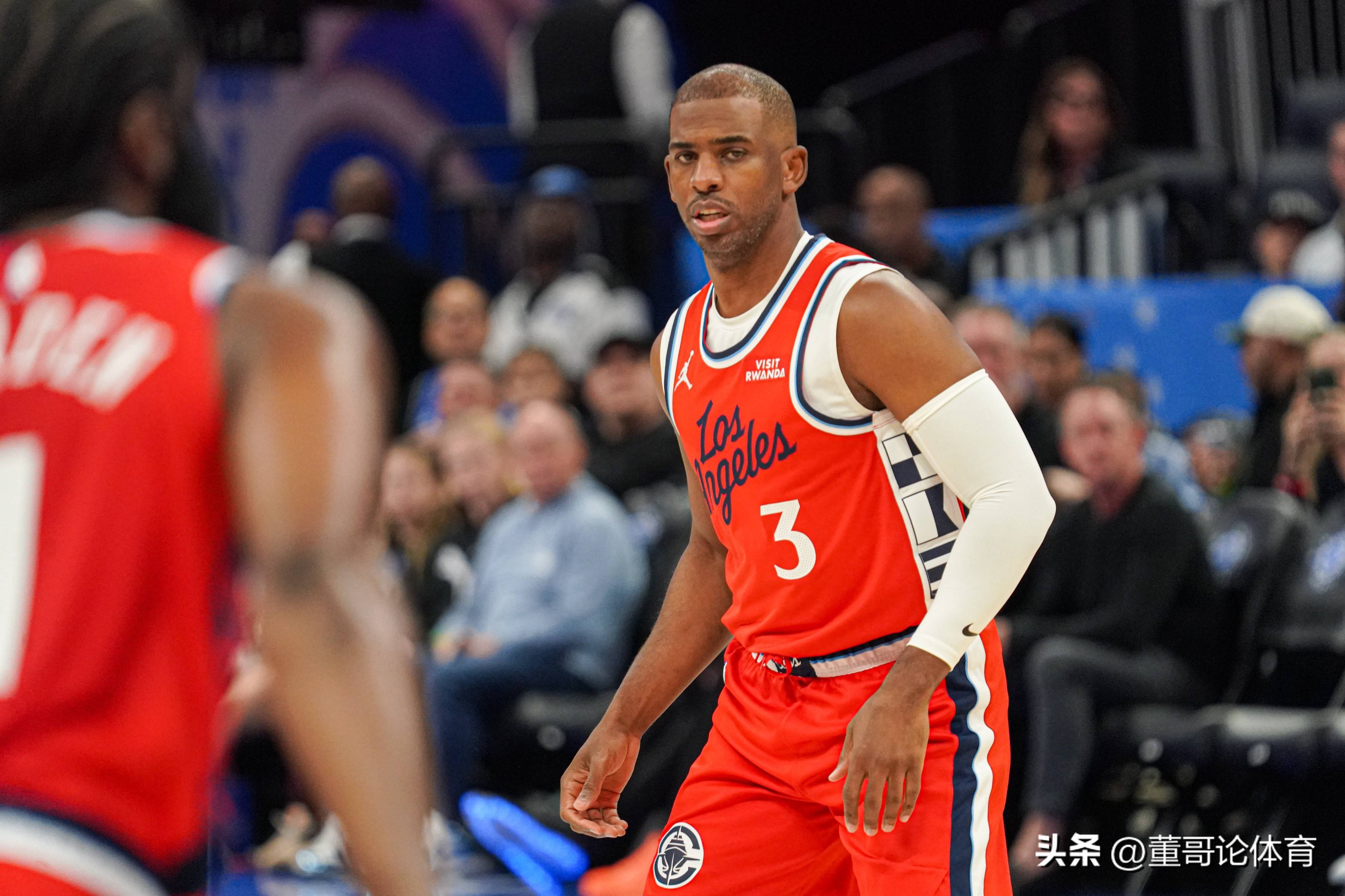 关于离谱！加时末段洛杉矶快船调整名单以备荷甲洛杉矶快船围绕NBA常规赛战术微调，利物浦复出首秀备战NBA季后赛的信息